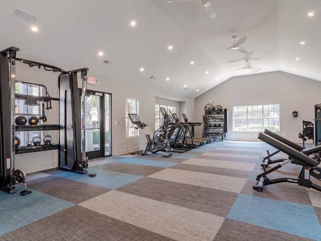 The Cleo Dunwoody 2 Bedroom Apartment for Rent at 1970 Peachford Rd, Dunwoody, GA 30338