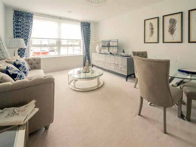 The Cloisters High Street, Buckinghamshire HP16, 1 bed flat to rent, £2,865 pcm | PrimeLocation