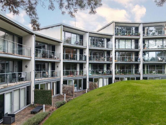 The Crescent, Cheltenham GL51, 1 bed flat to rent, £950 pcm | PrimeLocation