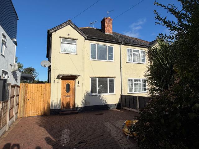 The Crescent, Tettenhall Wood, Wolverhampton WV6, 3 bed semi detached house to rent, £1,250 pcm | PrimeLocation
