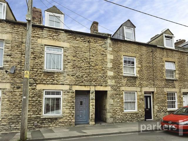 The Crofts, Witney, Oxfordshire OX28, 4 bed terraced house to rent, £1,750 pcm | PrimeLocation