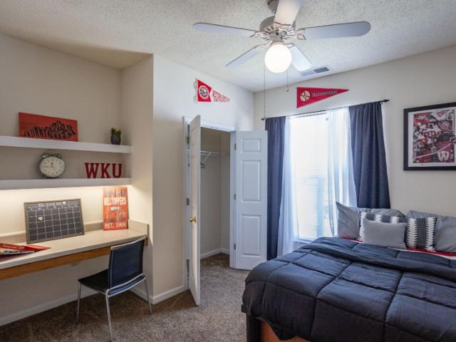 The Crown Apartments 2 Bedroom Apartment for Rent at 720 Patton Way, Bowling Green, KY 42104