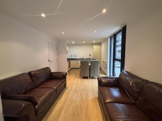 The Cube Ancoats 2 bed apartment to rent £1,350 pcm £312 pw