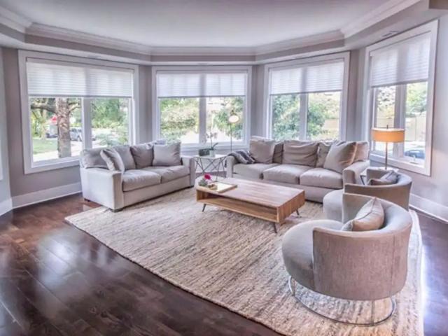 The Annex Toronto Furnished Apartment Rental by Dupont and Spadina Ample 3 Bed 3 Bath Townhouse with 2 Parking Spaces and Private Walk Out Patio