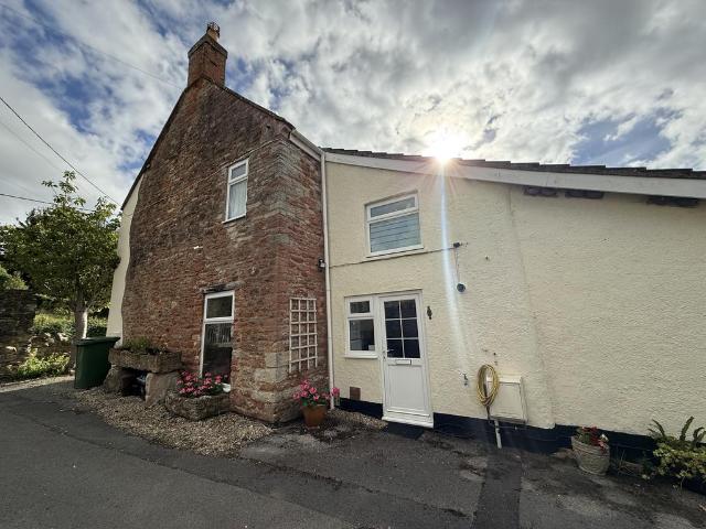 The Annexe, Dulcote House, Dulcote. 1 bed flat to rent £785 pcm £181 pw