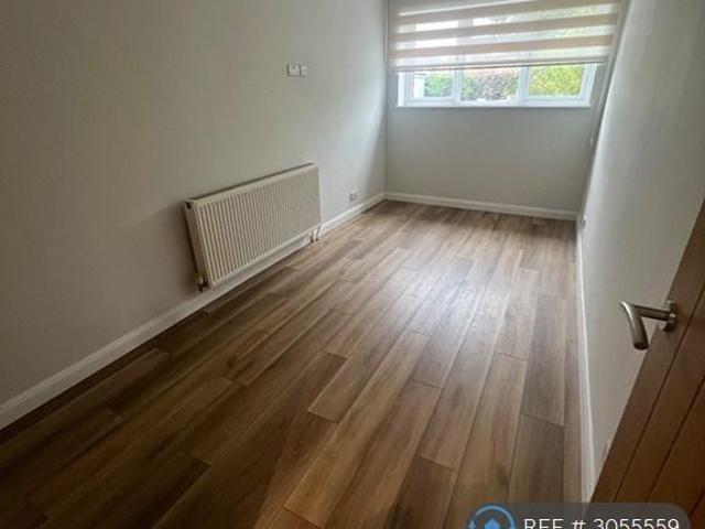 The Annexe, Tonbridge, TN10 1 bed flat to rent £1,250 pcm £288 pw
