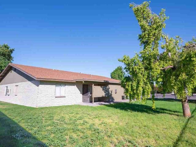 The Apache Village Apartments 2 Bedroom Apartment for Rent at 180 N Apache Rd, Buckeye, AZ 85326