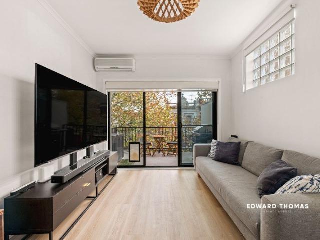 The Apartment that Delivers on Lifestyle