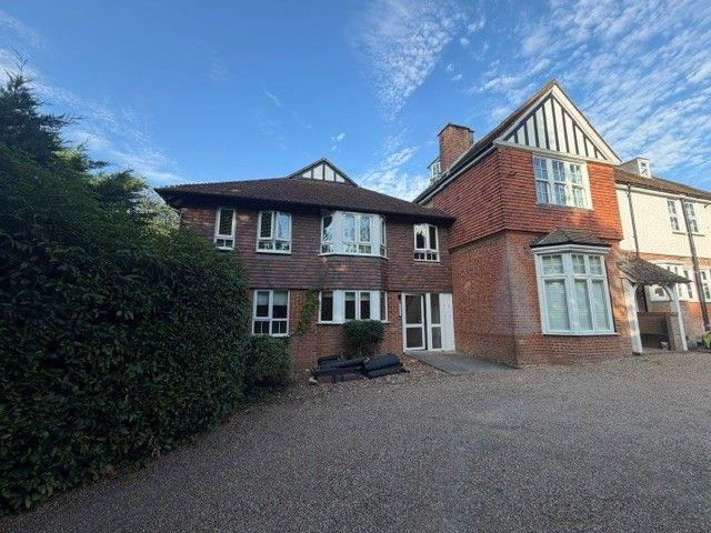The Appletrees, Tonbridge TN10, 1 bed flat to rent, £950 pcm | PrimeLocation