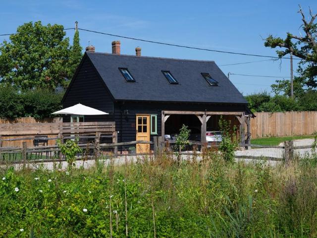 The Apple Barn, Frittenden Rd, Biddenden 1 bed barn to rent £1,450 pcm £335 pw