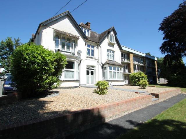 The Approach, Orpington BR6, Studio to rent, £1,050 pcm | PrimeLocation