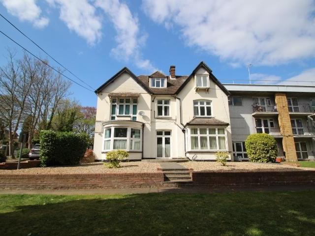 The Approach, Orpington, Kent BR6, Studio to rent, £900 pcm | PrimeLocation