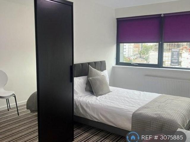 The Artisan, Bournemouth, BH1 Studio to rent £910 pcm £210 pw