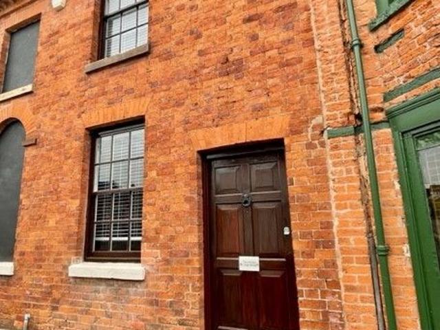 The Arches, Lower High Street, Coleshill, West Midlands B46, 2 bed terraced house to rent, £1,100 pcm | PrimeLocation