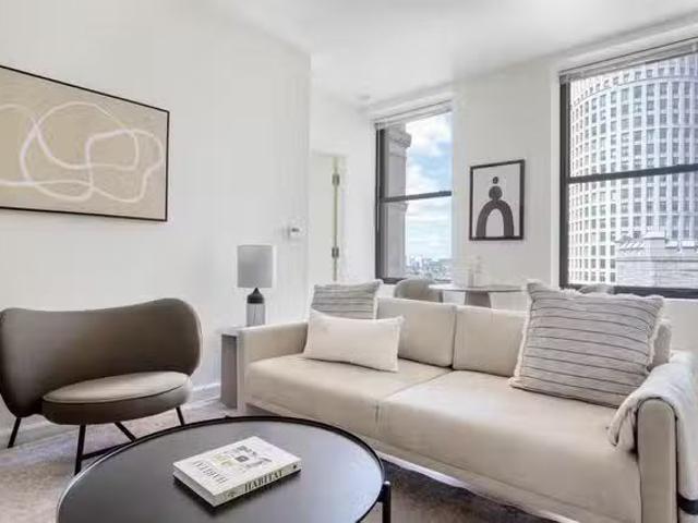 The Arlington, 100 Arlington St, Bay Village 1 Bedroom 1 B.