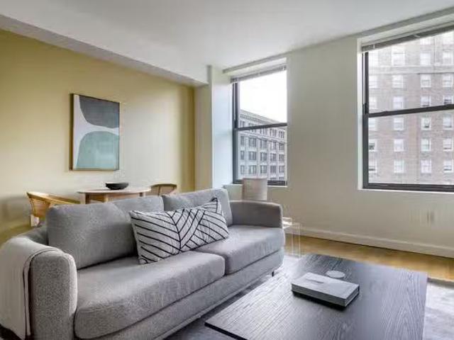 The Arlington, 100 Arlington St, Bay Village 1 Bedroom 1 B.