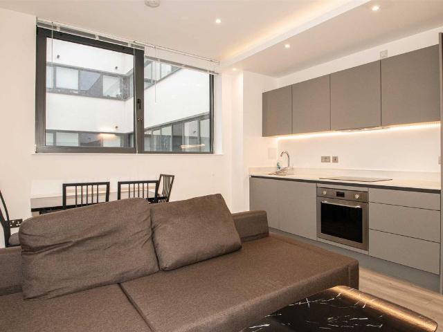 The Atrium, Capital Drive, Linford Wood MK14, 1 bed flat to rent, £1,075 pcm | PrimeLocation