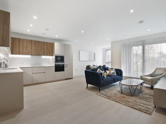 The Avenue London NW6 2 bed apartment to rent £3,549 pcm £819 pw