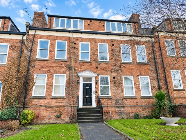 The Avenue, Sunderland, Tyne and Wear 1 bed flat to rent £525 pcm £121 pw