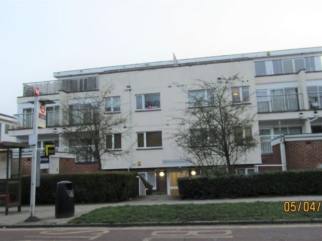 The Avenue, Wembley HA9, 1 bed flat to rent, £1,600 pcm | PrimeLocation