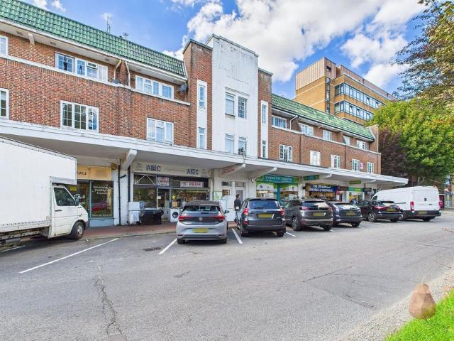 The Boulevard, Goring By Sea BN12, 2 bed flat to rent, £1,100 pcm | PrimeLocation