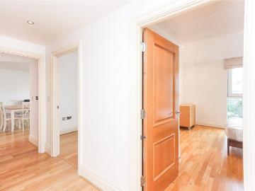 The Boulevard, Imperial Wharf. 3 bed apartment to rent £4,050 pcm £935 pw
