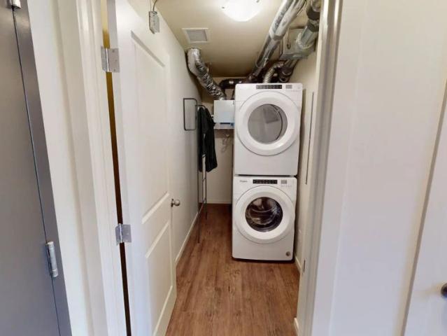 The Boardwalk — 2 Bed Nikki A
