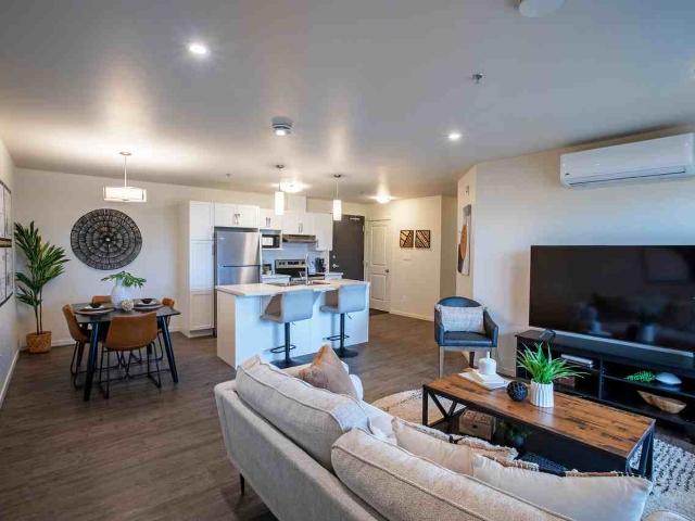 The Boardwalk 2 Bedroom Apartment for Rent at 585 Ballantrae Dr, Winnipeg, MB R3T 6J2