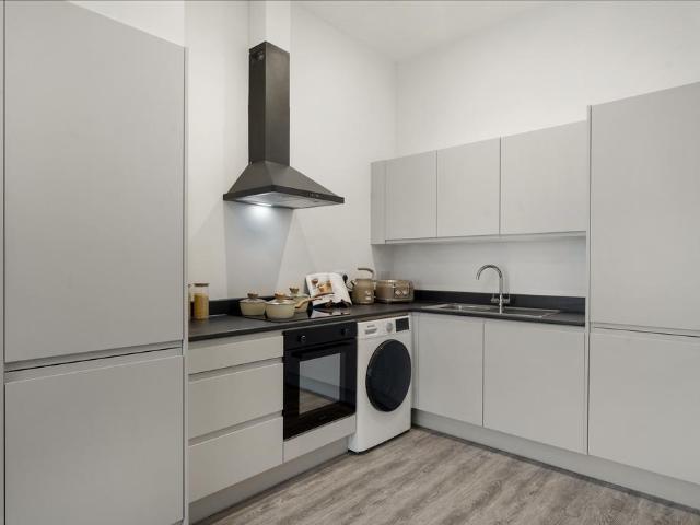 The Bays, The Stow, HARLOW 1 bed apartment to rent £1,300 pcm £300 pw