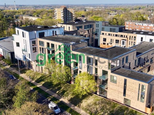 The Bays, Harlow CM20, 2 bed flat to rent, £1,550 pcm | PrimeLocation