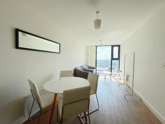The Bank, 60 Sheepcote Street, Birmingham B16, 1 bed flat to rent, £1,100 pcm | PrimeLocation