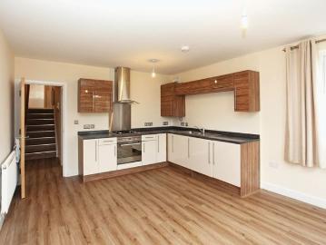 The Bank, Telford TF1, 2 bed flat to rent, £875 pcm | PrimeLocation