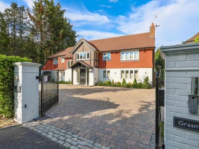 The Barton, Cobham, Surrey KT11, 6 bed detached house to rent, £12,500 pcm | PrimeLocation