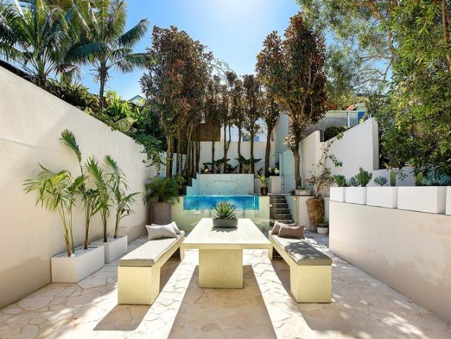 The benchmark in coastal luxury panoramic ocean views