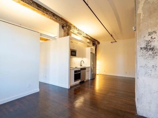 The Bend 1 Bedroom Apartment for Rent at 100 Alexander Ave, Winnipeg, MB R3B 0Z8 Downtown Winnipeg