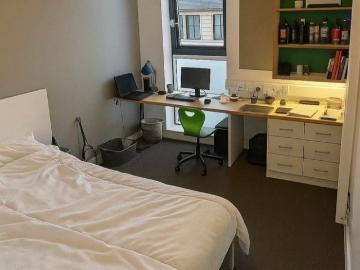 Glasgow, Glasgow and Clyde Valley - Equipped kitchen