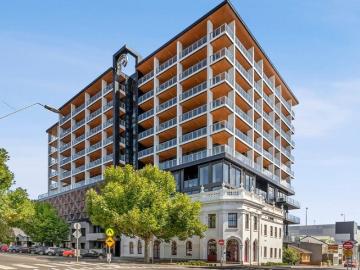 The Best Views of the Bay Full Furnished