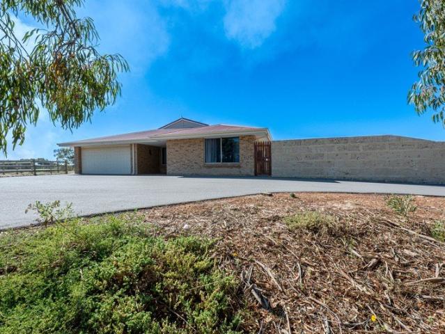 The Best of Both Worlds Acreage Living Close to the Coast