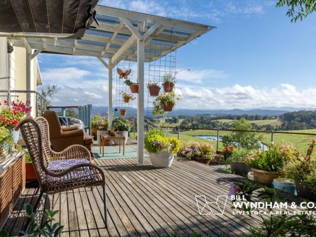 The Best of Clifton Creek Living!