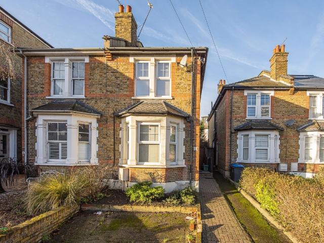 The Bittoms, Kingston Upon Thames KT1, 3 bed semi detached house to rent, £2,850 pcm | PrimeLocation