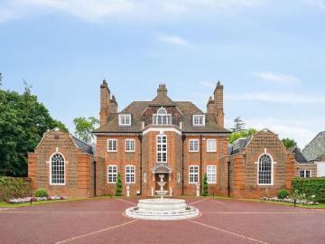 The Bishops Avenue N2 London, Hampstead Garden Suburb, NW11, Hampstead Garden, London, Greater London