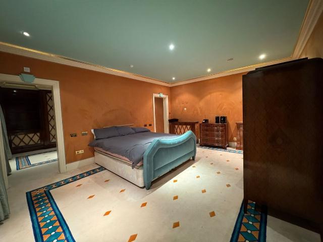 The Bishops Avenue, London N2, 1 bed flat to rent, £2,000 pcm | PrimeLocation