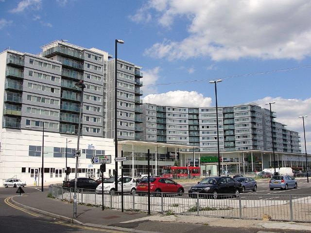 The Blenheim Centre, Hounslow TW3, 2 bed flat to rent, £1,900 pcm | PrimeLocation