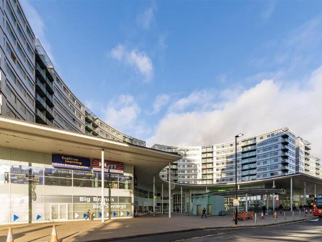 The Blenheim Centre, Prince Regent Road, Hounslow TW3, 1 bed flat to rent, £1,550 pcm | PrimeLocation
