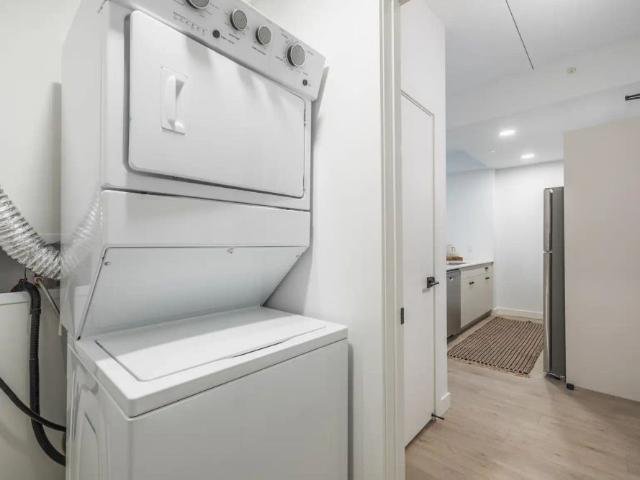 The Bridgwater 250 Centre Street — Suite C