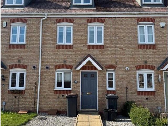The Bridleway, Nuneaton CV10, 3 bed terraced house to rent, £1,330 pcm | PrimeLocation