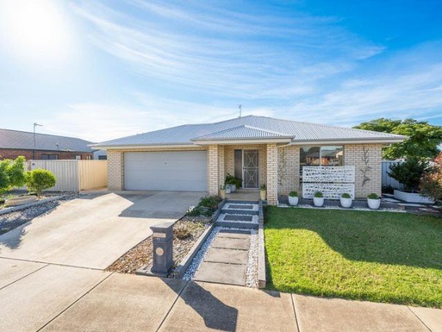 The Brief: 11 Crusader Avenue, Mooroopna VIC 3629