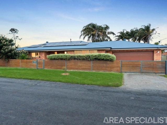 The Brief: Court Comfort, Serious Space, No Body Corporate!