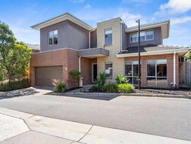 The Brief: Coastal Elegance in a Prime Mount Martha Pocket