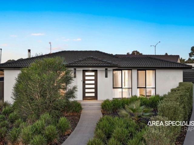 The Brief: A Warm & Welcoming Home with Exceptional Entertaining Spaces